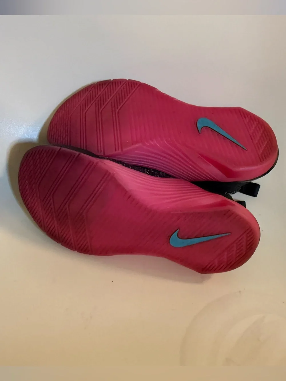 Nike Metcon AMP Black Fire Pink Women’s size 6